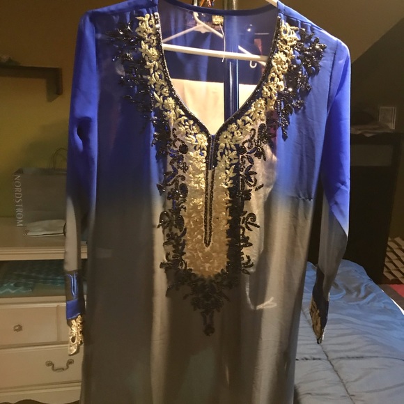 Dress - Picture 3 of 7
